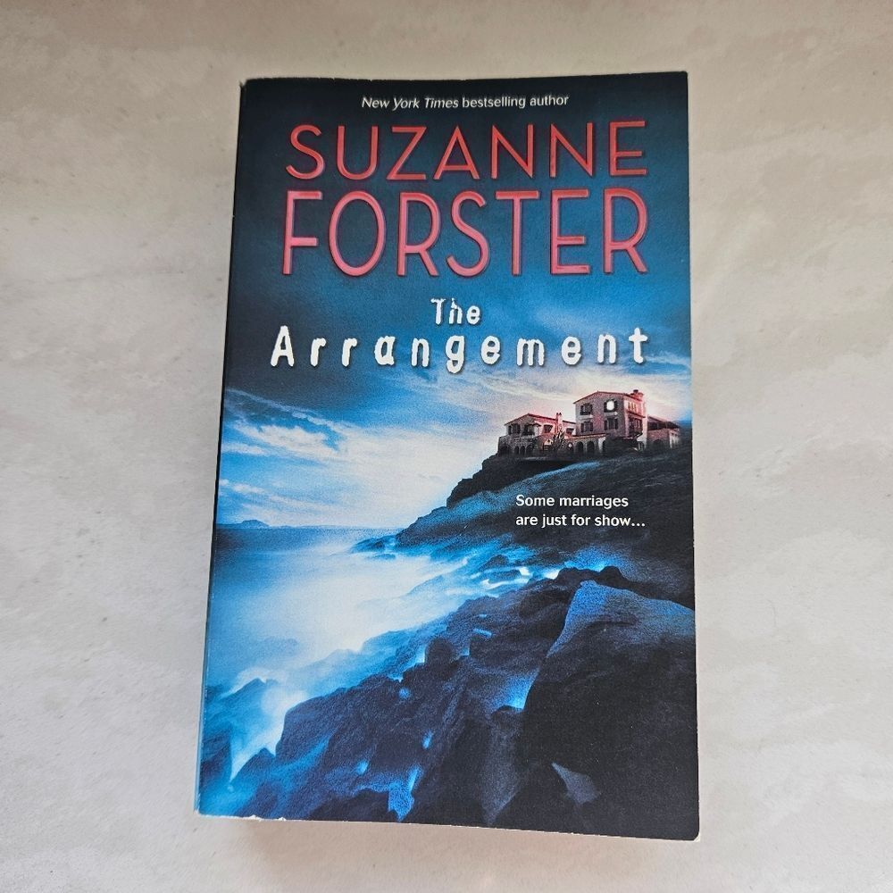 Suzanne Forster 'The Arrangement' Book